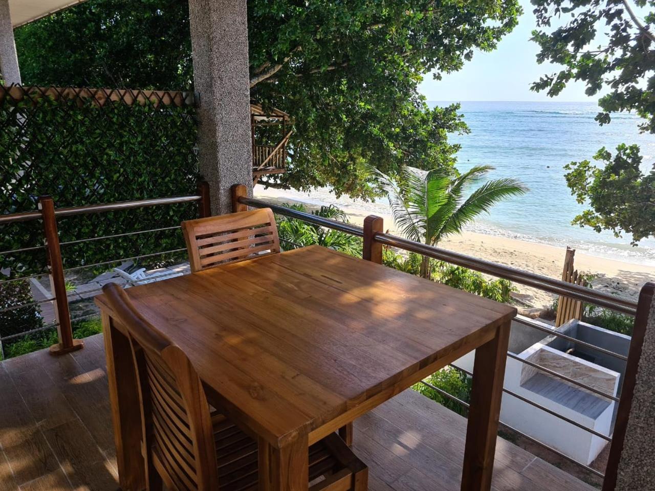 La Digue Luxury Beach & Spa Екстериор снимка